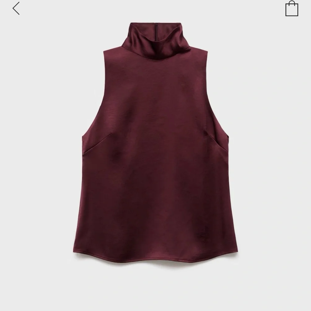 NWT High neck collar blouse - Picture 3 of 4